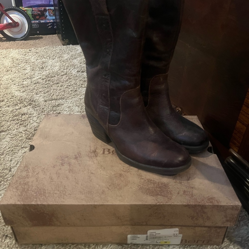 Born Brown Leather Boots sz 9